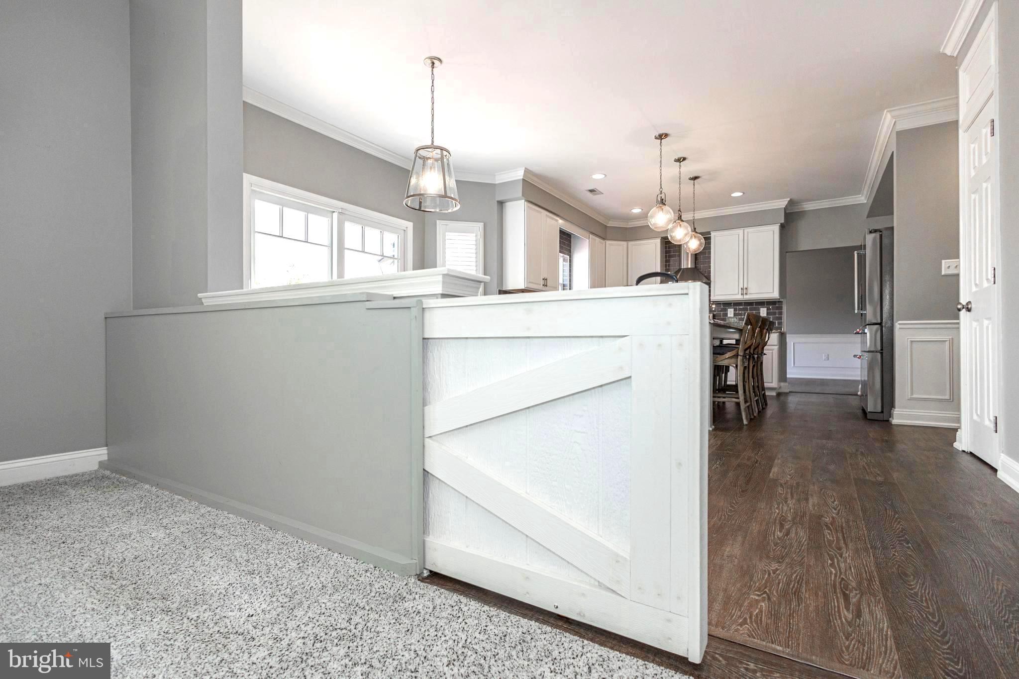 RAVEN HOLLOW - Residential