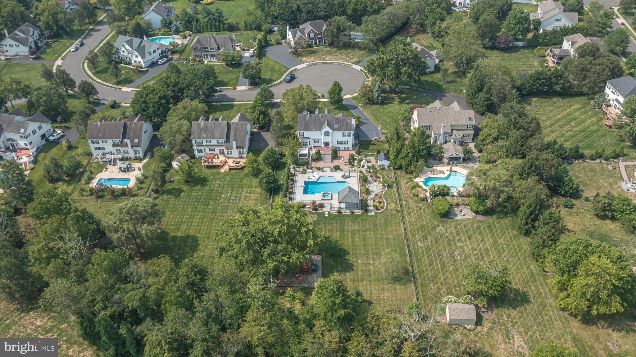 RAVEN HOLLOW - Residential