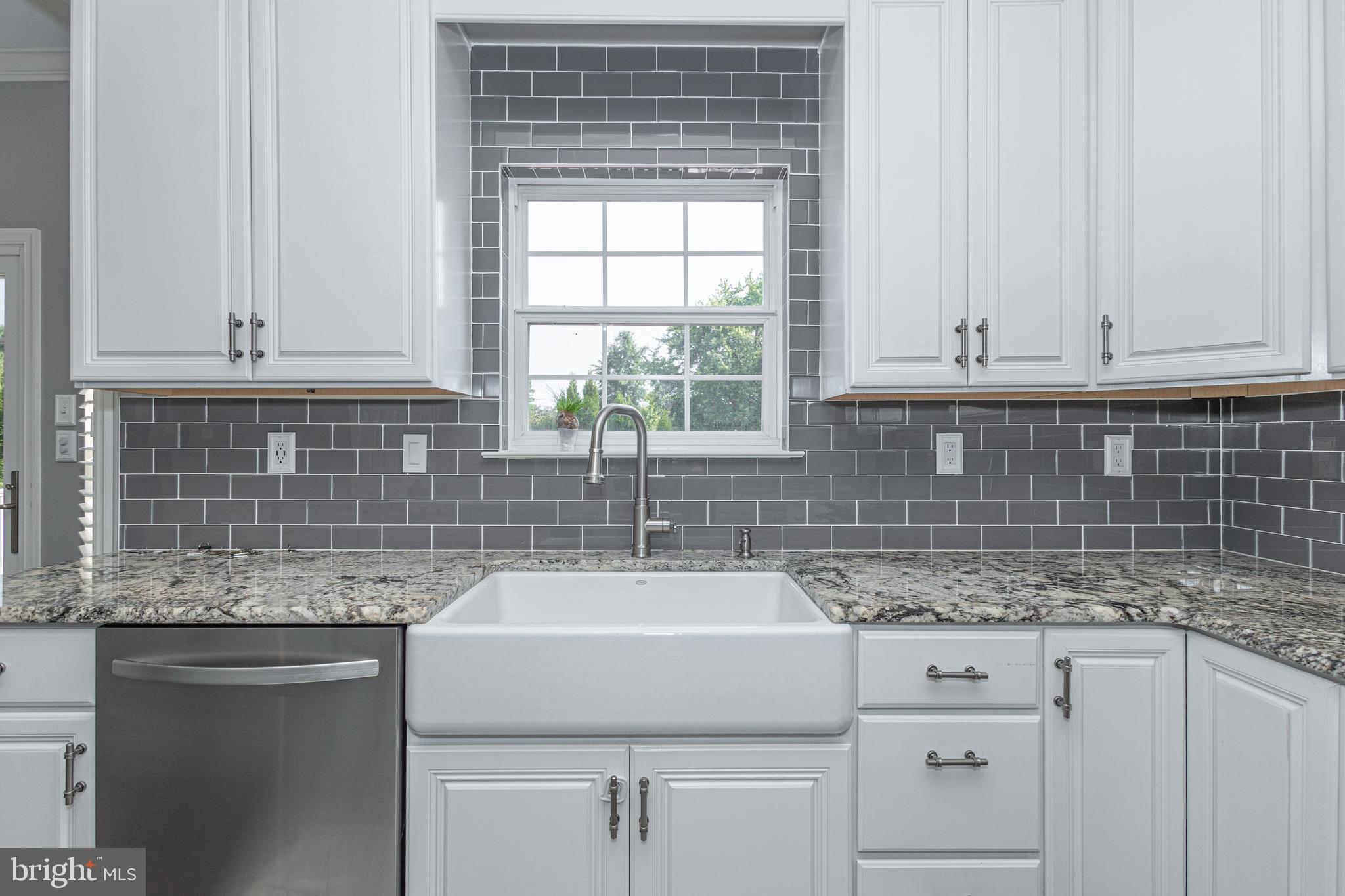 RAVEN HOLLOW - Residential