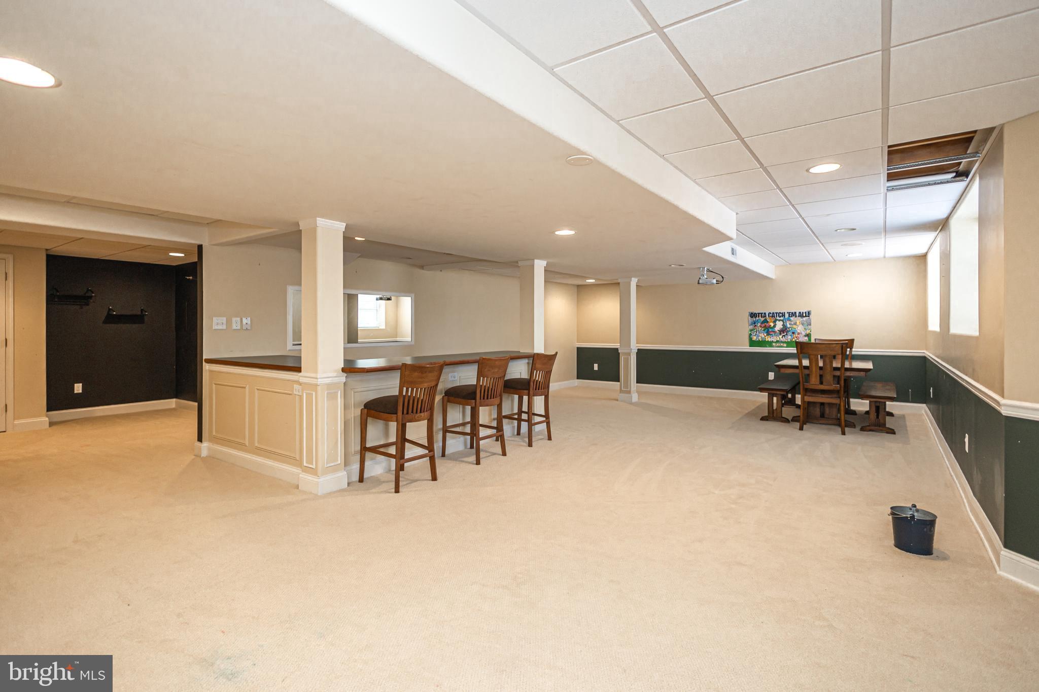 RAVEN HOLLOW - Residential