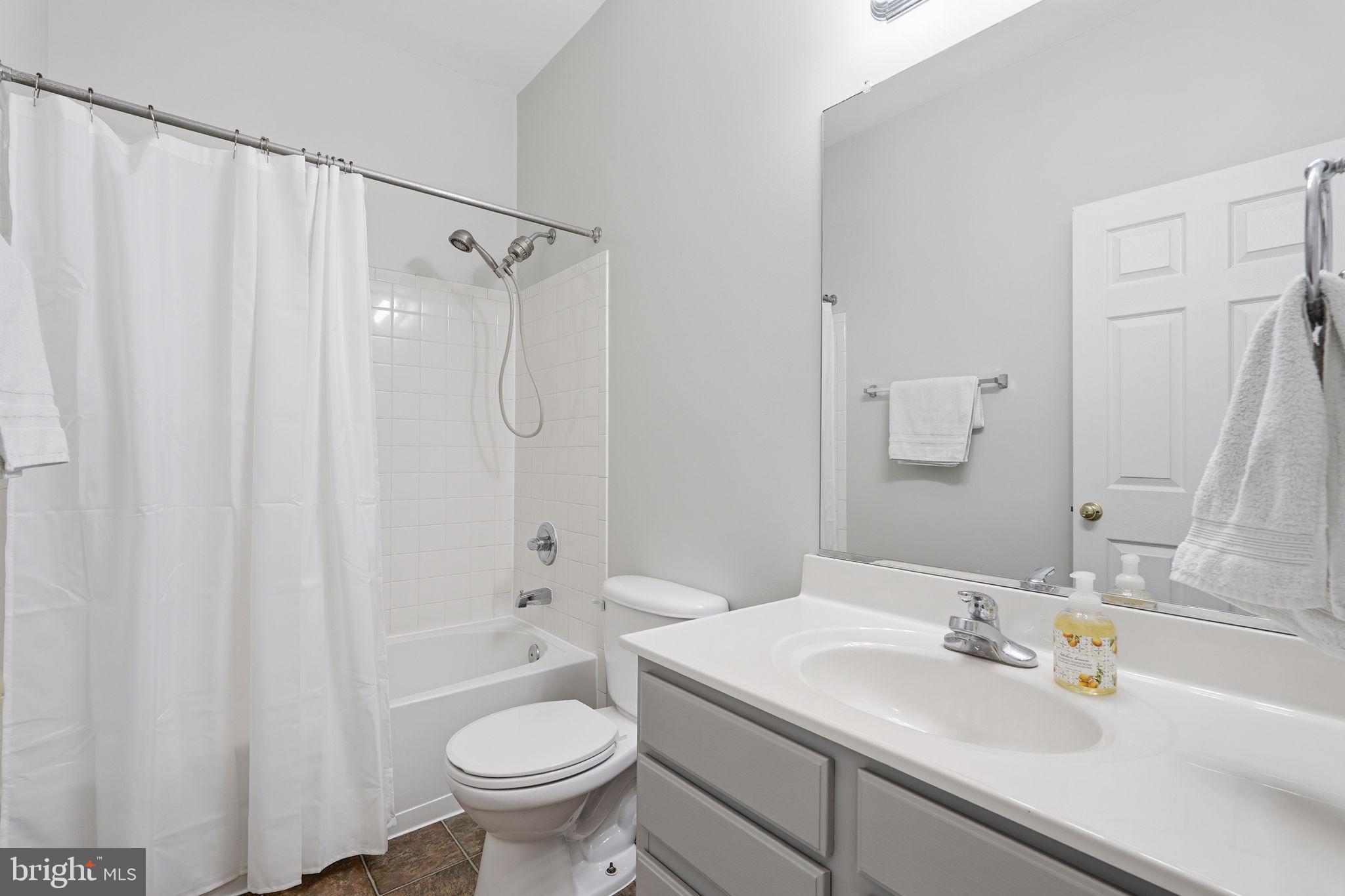 OLD DOMINION VALLEY - Residential