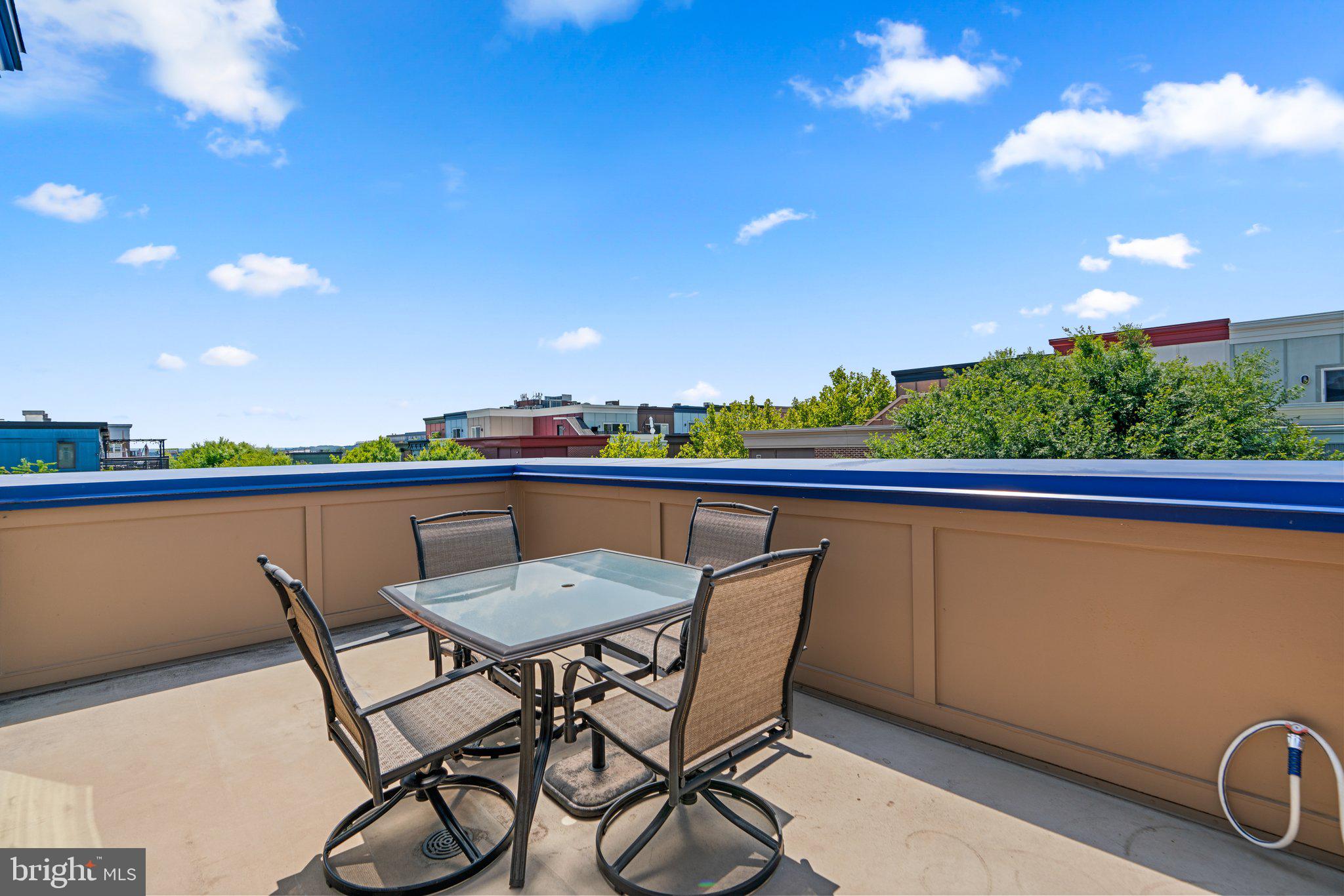 EYA ARTS DISTRICT - Residential