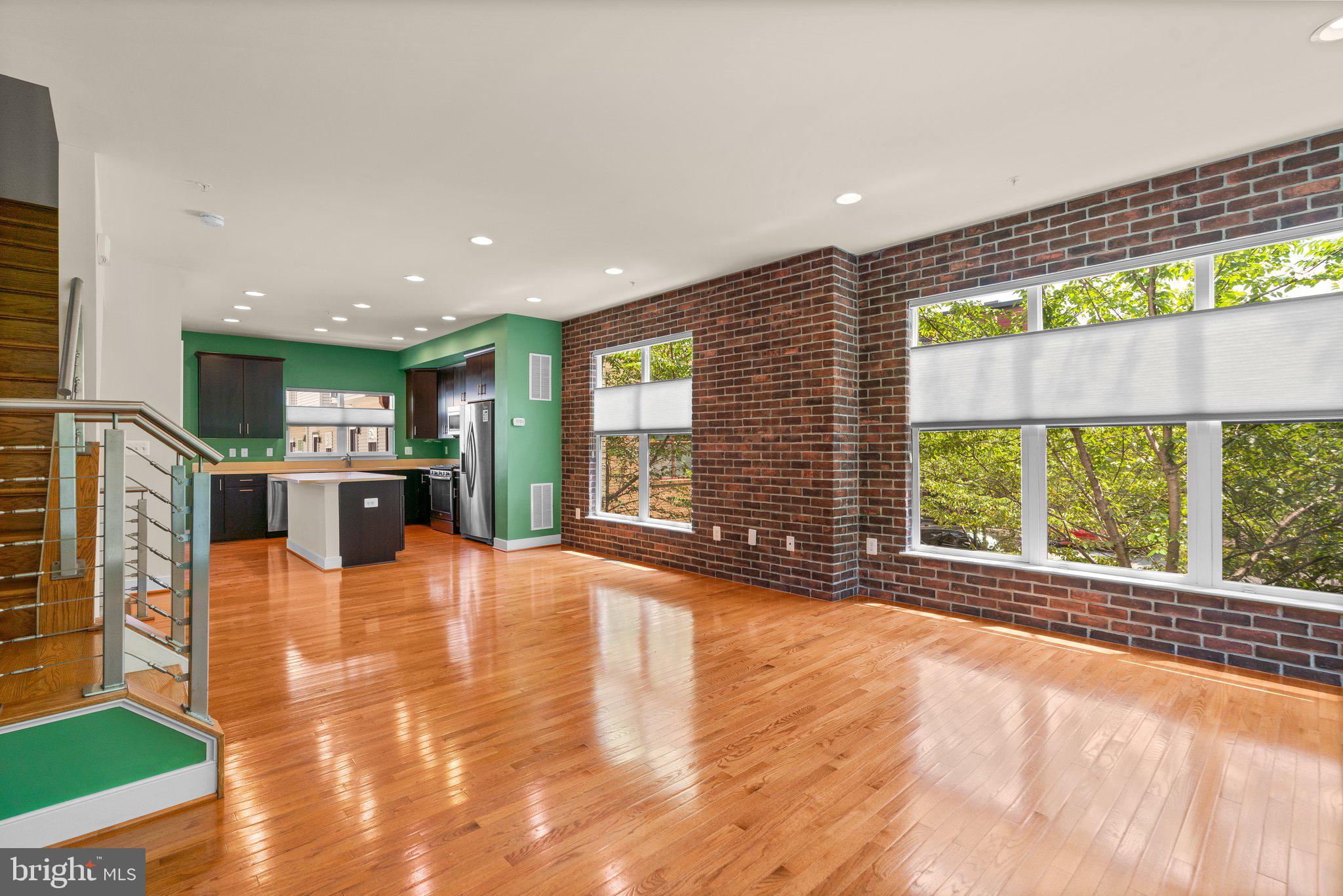 EYA ARTS DISTRICT - Residential