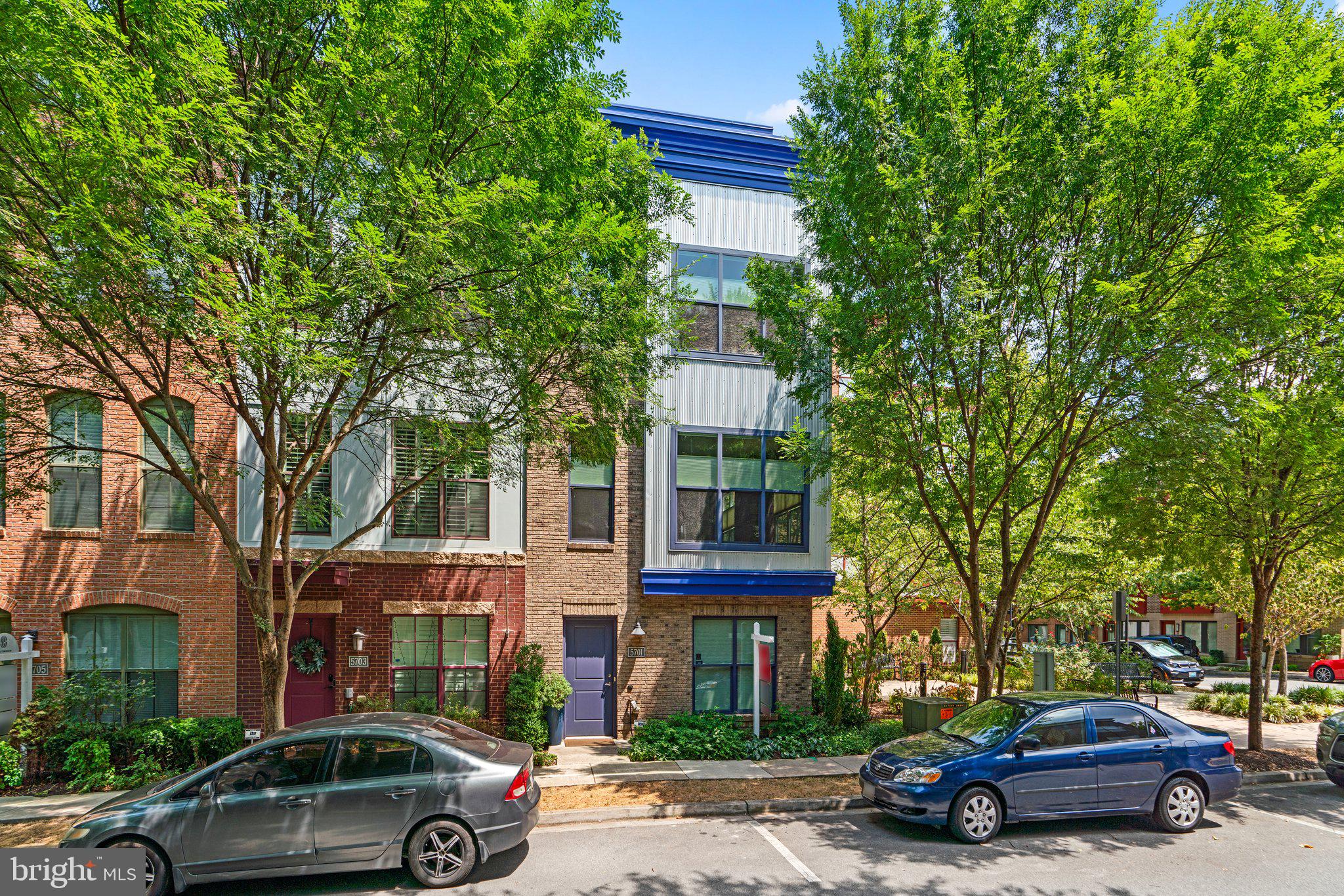 EYA ARTS DISTRICT - Residential