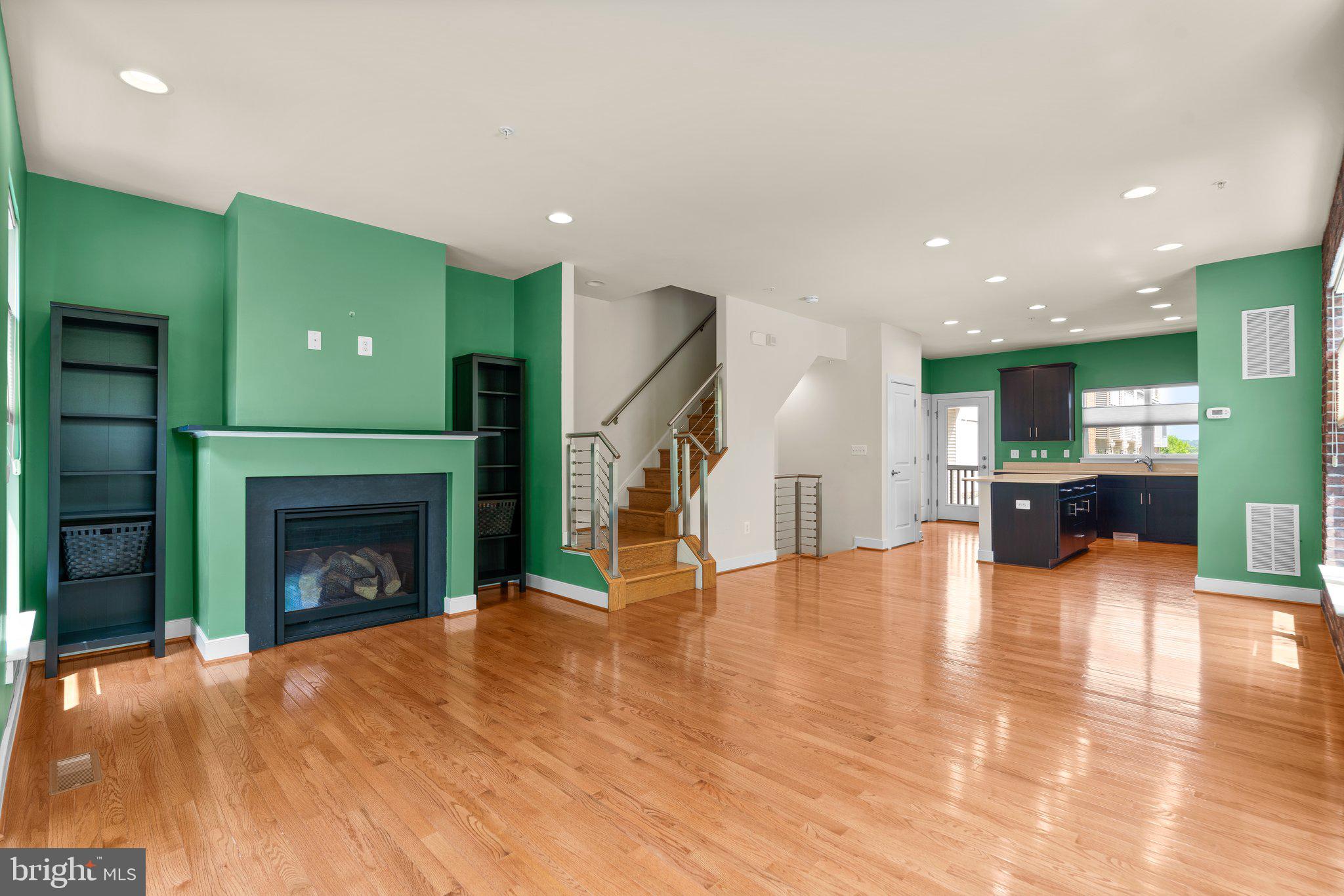 EYA ARTS DISTRICT - Residential