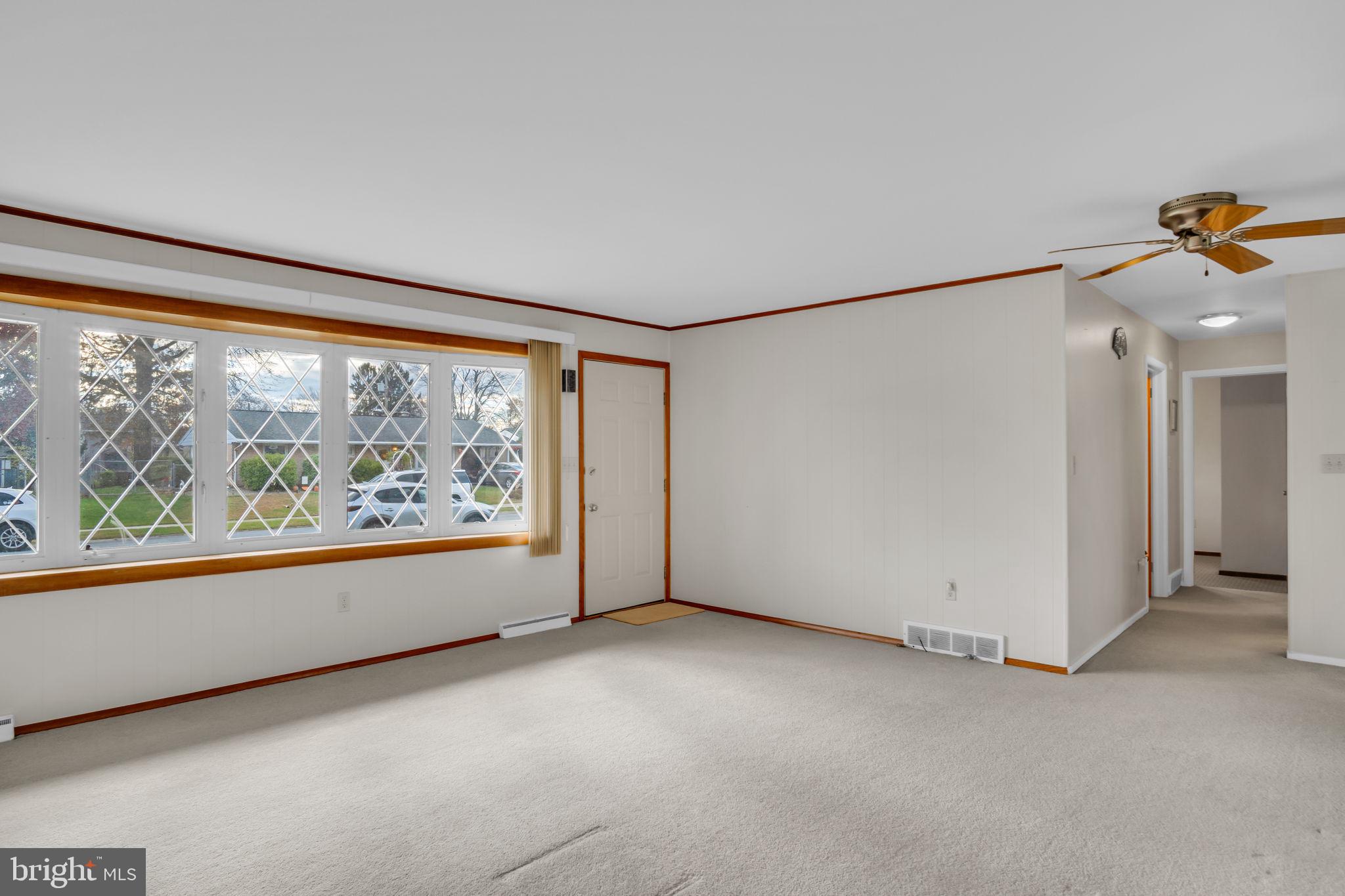 WINDSOR PARK - Residential