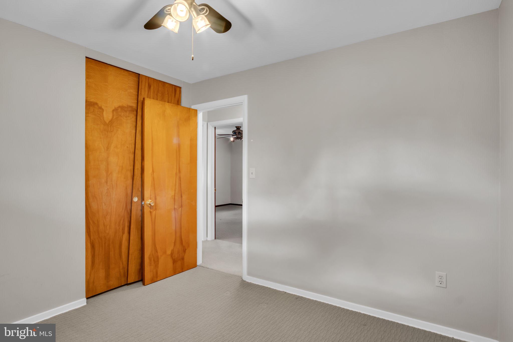 WINDSOR PARK - Residential