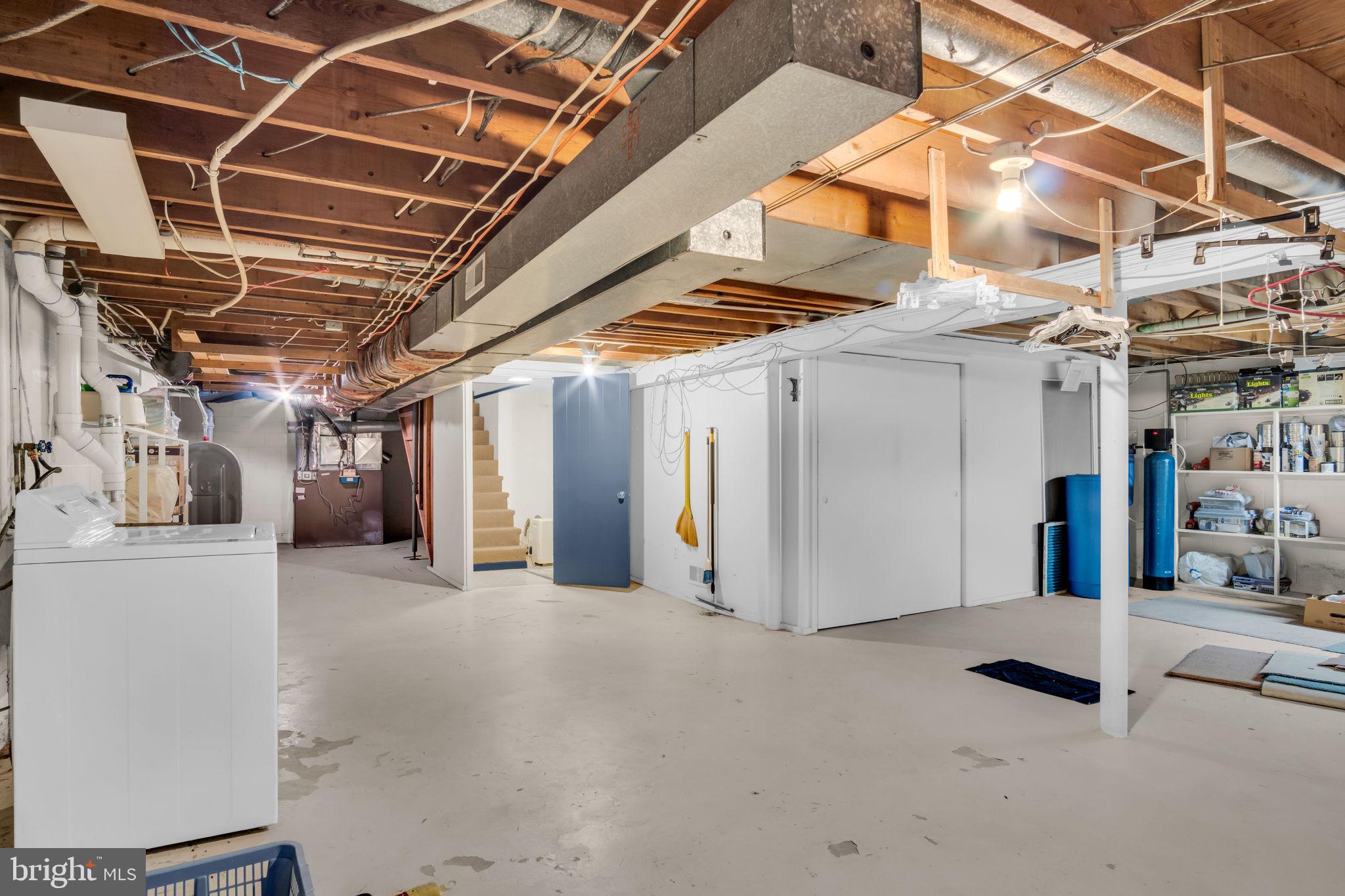 WINDSOR PARK - Residential