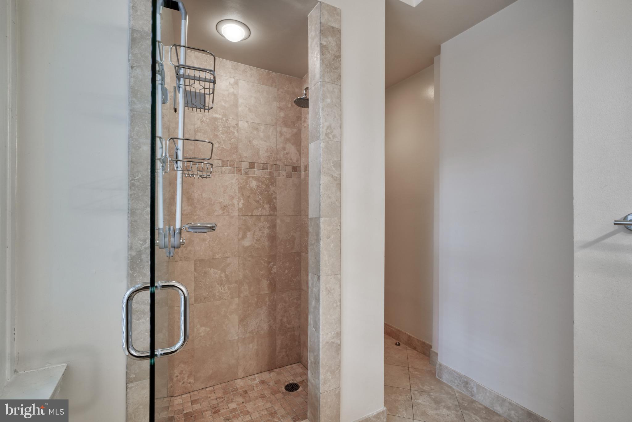 MOUNT VERNON PLACE HISTORIC DISTRICT - Residential Lease