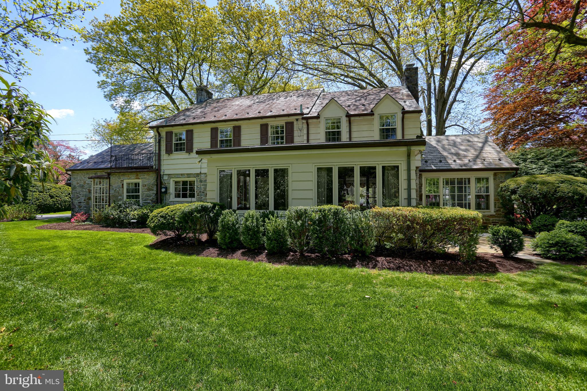 SCHOOL LANE HILLS - Residential