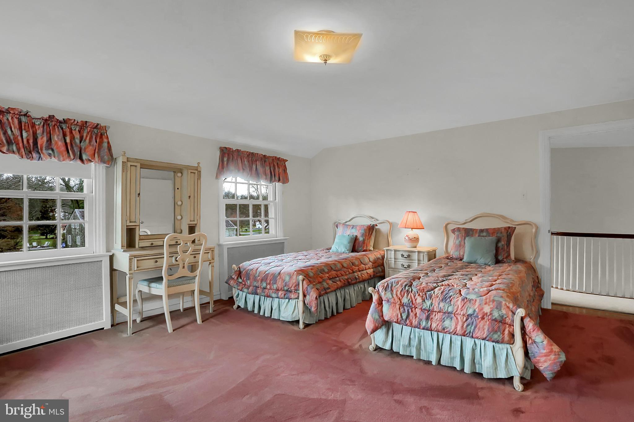 SCHOOL LANE HILLS - Residential