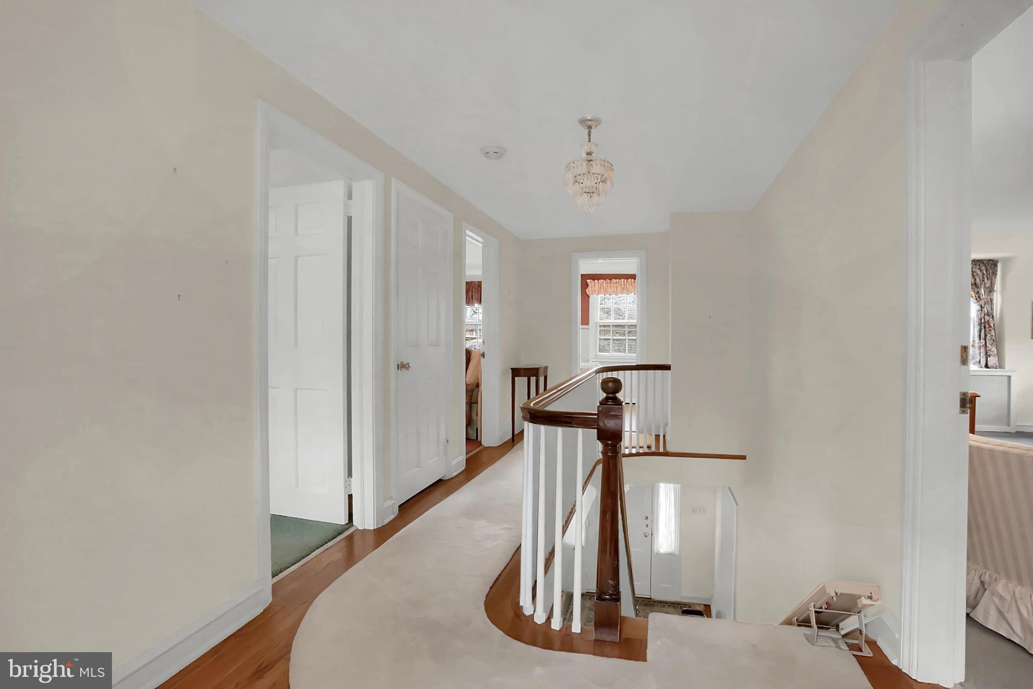 SCHOOL LANE HILLS - Residential