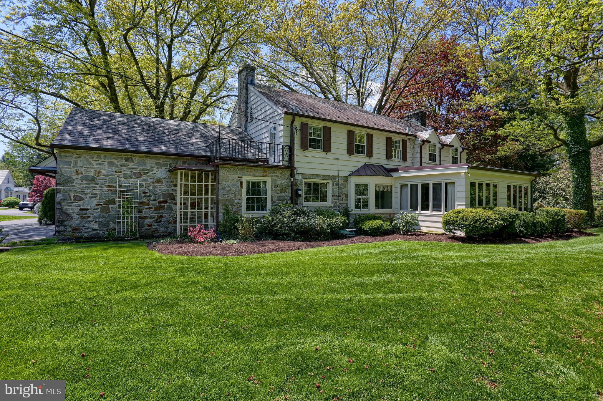 SCHOOL LANE HILLS - Residential
