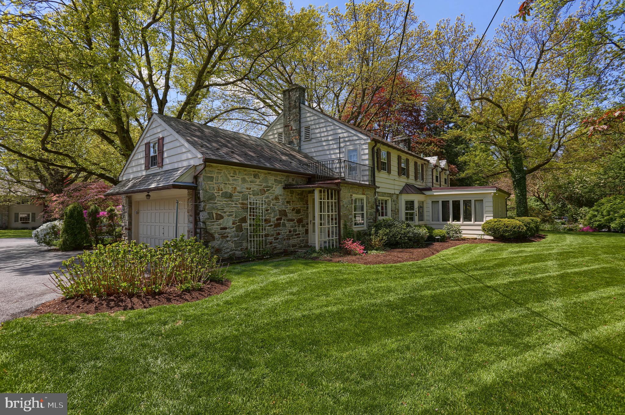 SCHOOL LANE HILLS - Residential