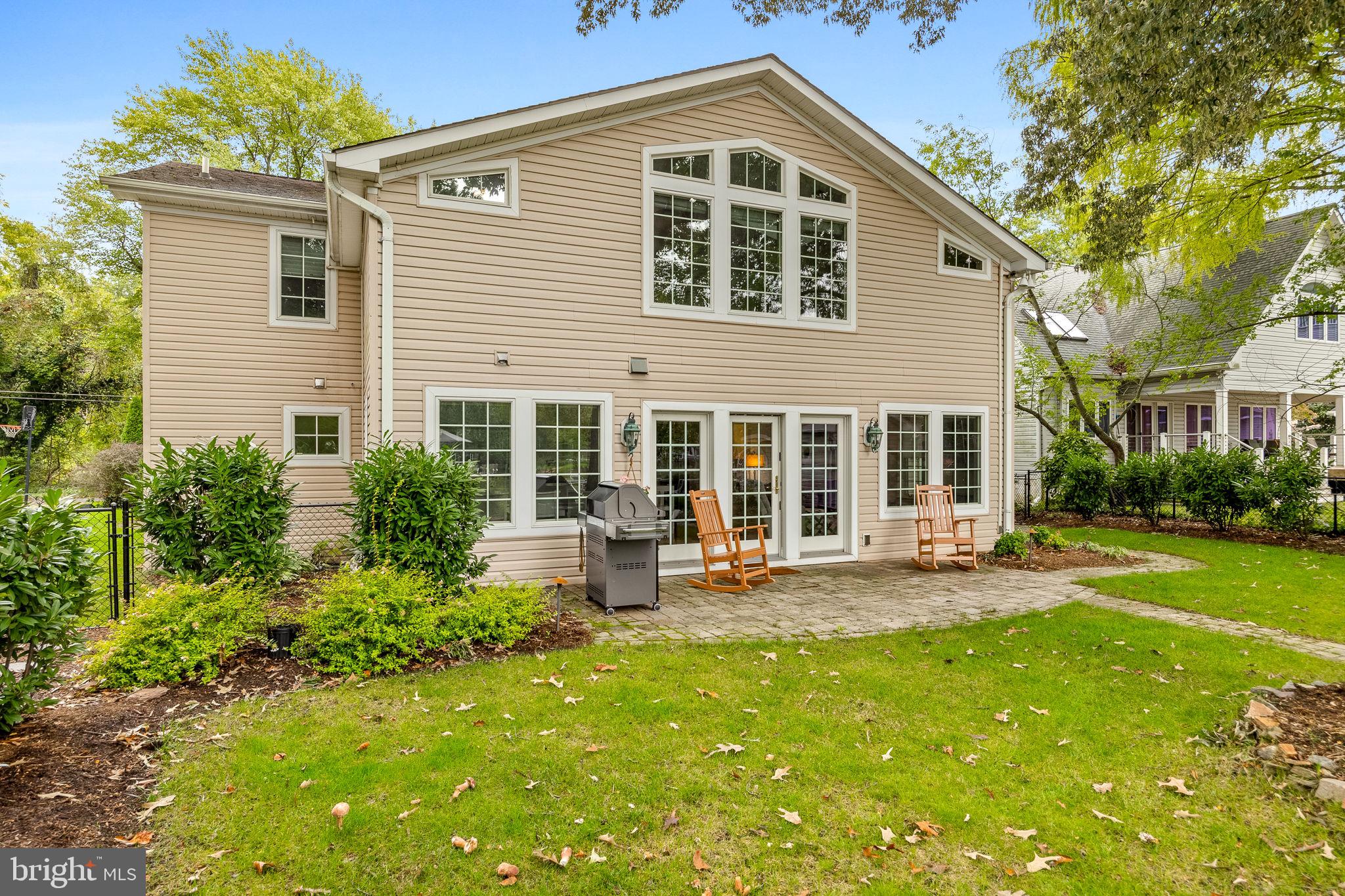 LONGVIEW ON MAGOTHY - Residential