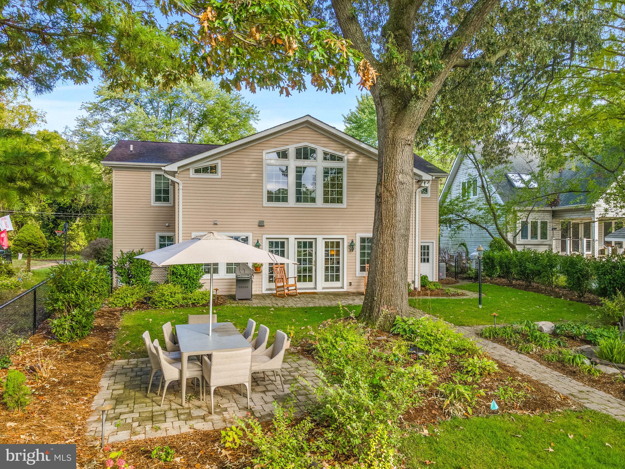 LONGVIEW ON MAGOTHY - Residential