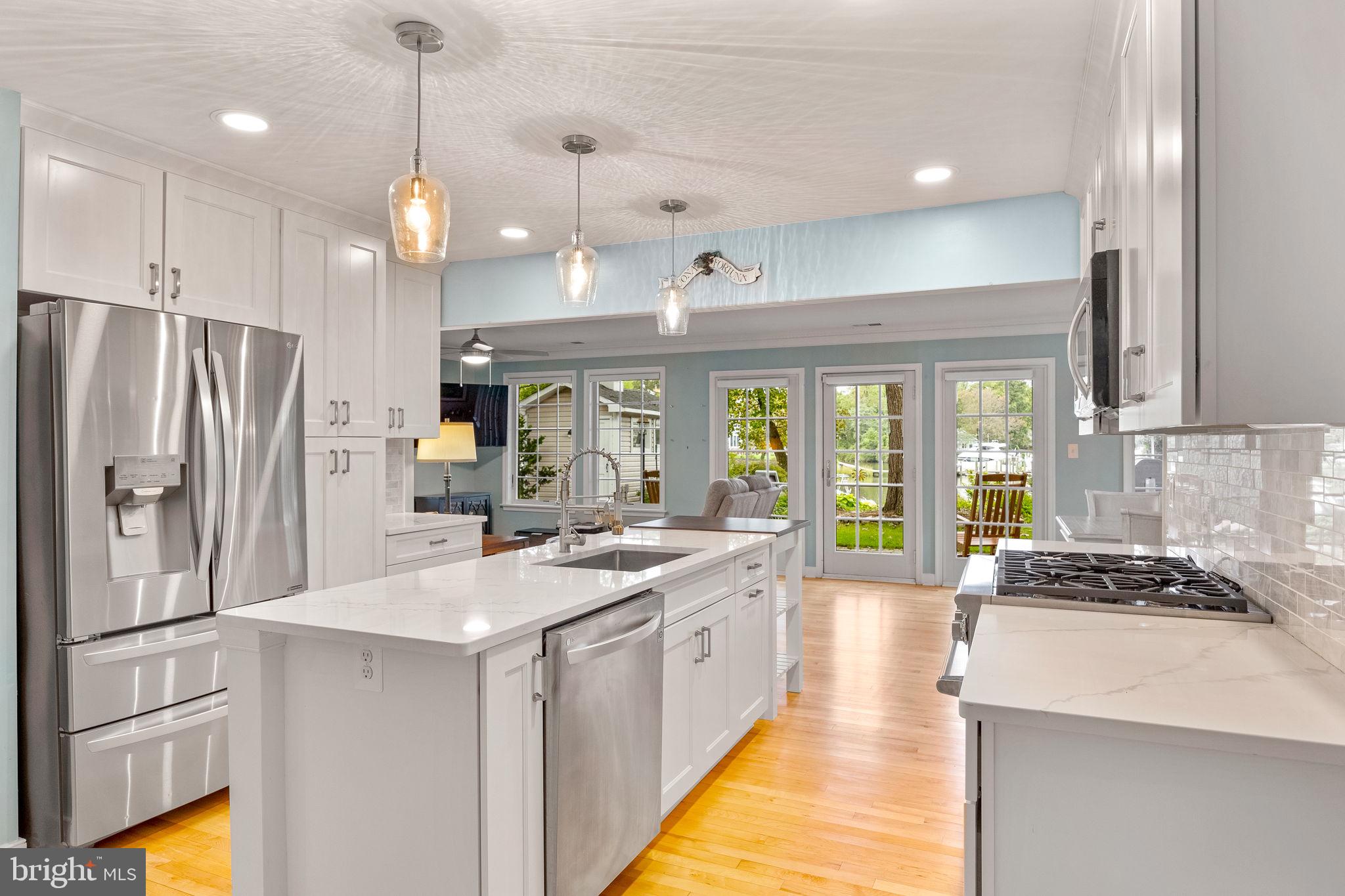 LONGVIEW ON MAGOTHY - Residential