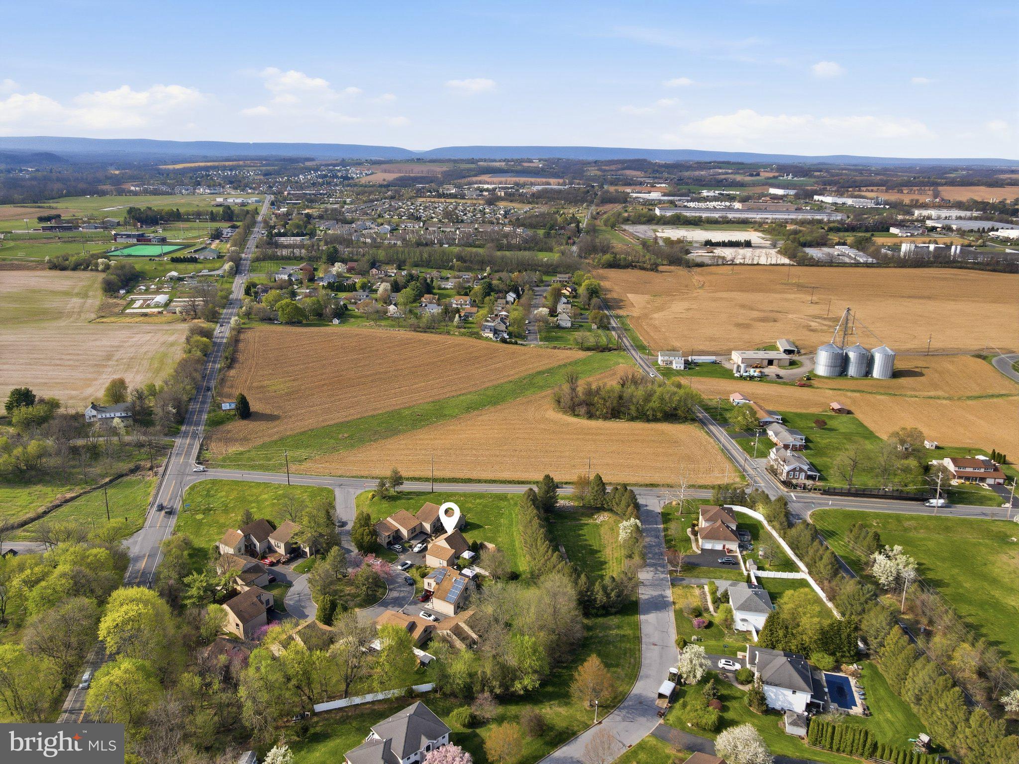 COUNTRYSIDE - Residential