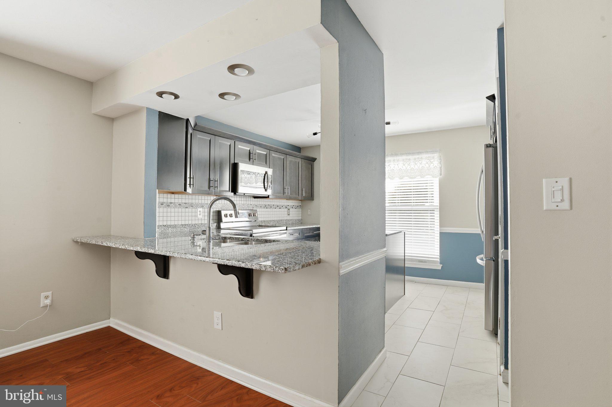 COUNTRYSIDE - Residential