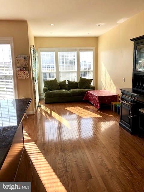 OAKLAWN - Residential Lease