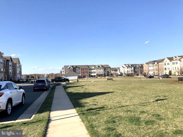 OAKLAWN - Residential Lease