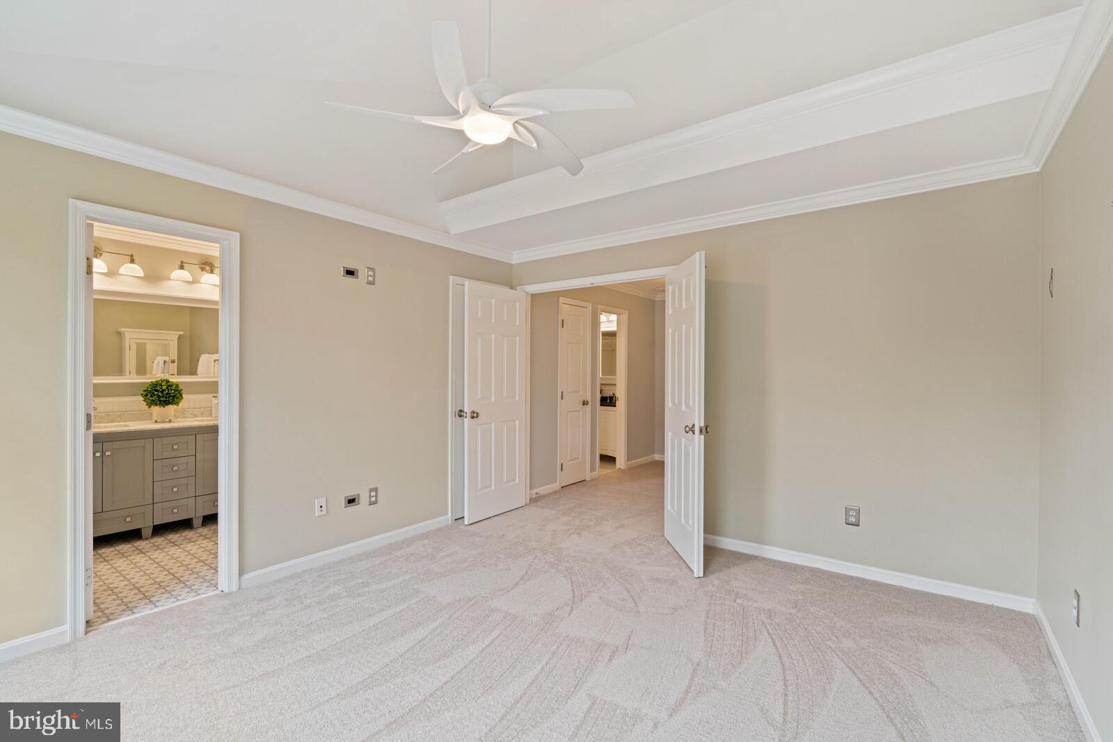 RESTON TOWN CENTER - Residential