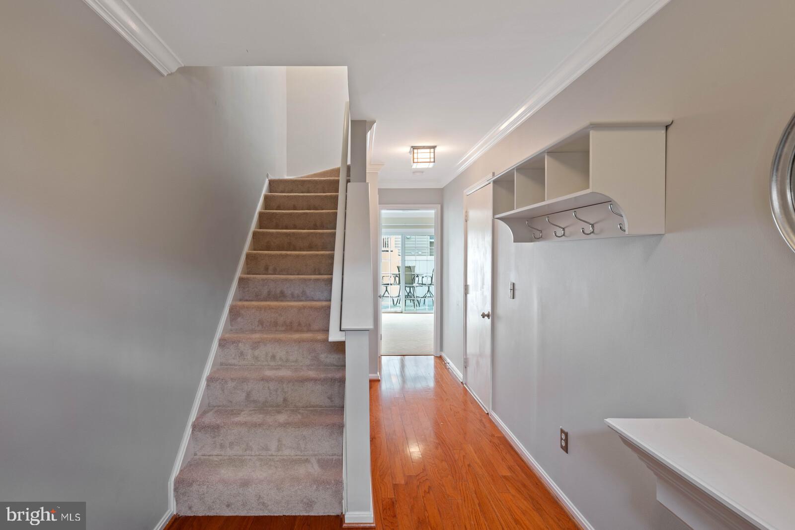 RESTON TOWN CENTER - Residential