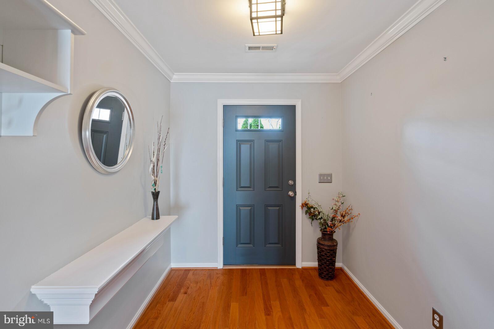 RESTON TOWN CENTER - Residential