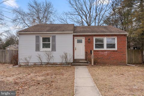 52 E 9TH AVENUE PINE HILL NJ 08021