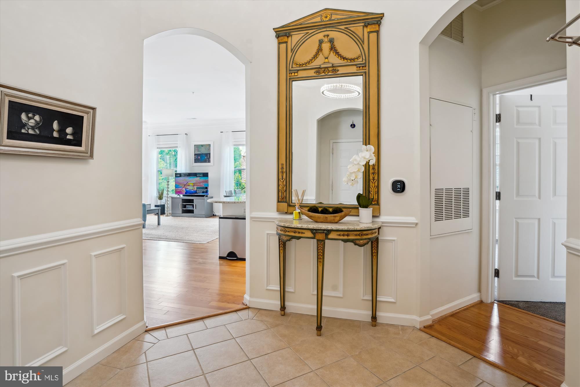 27 BOOTH STREET 442