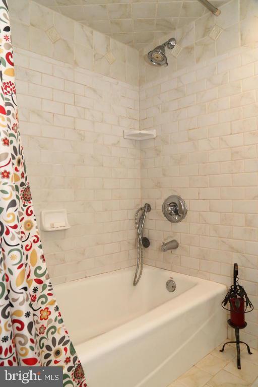 LITITZ BOROUGH - Residential