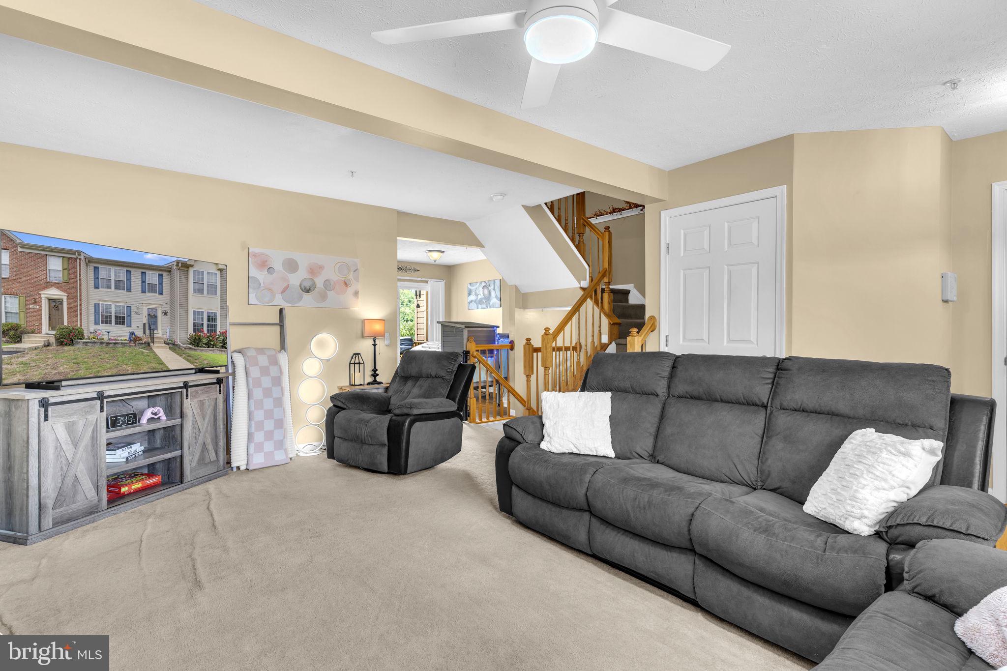 2313 CARDINAL WAY