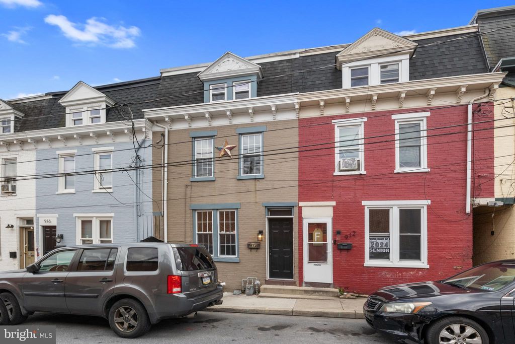 Photo of 914 Houston Street, Columbia, PA 17512 (MLS # PALA2049260)