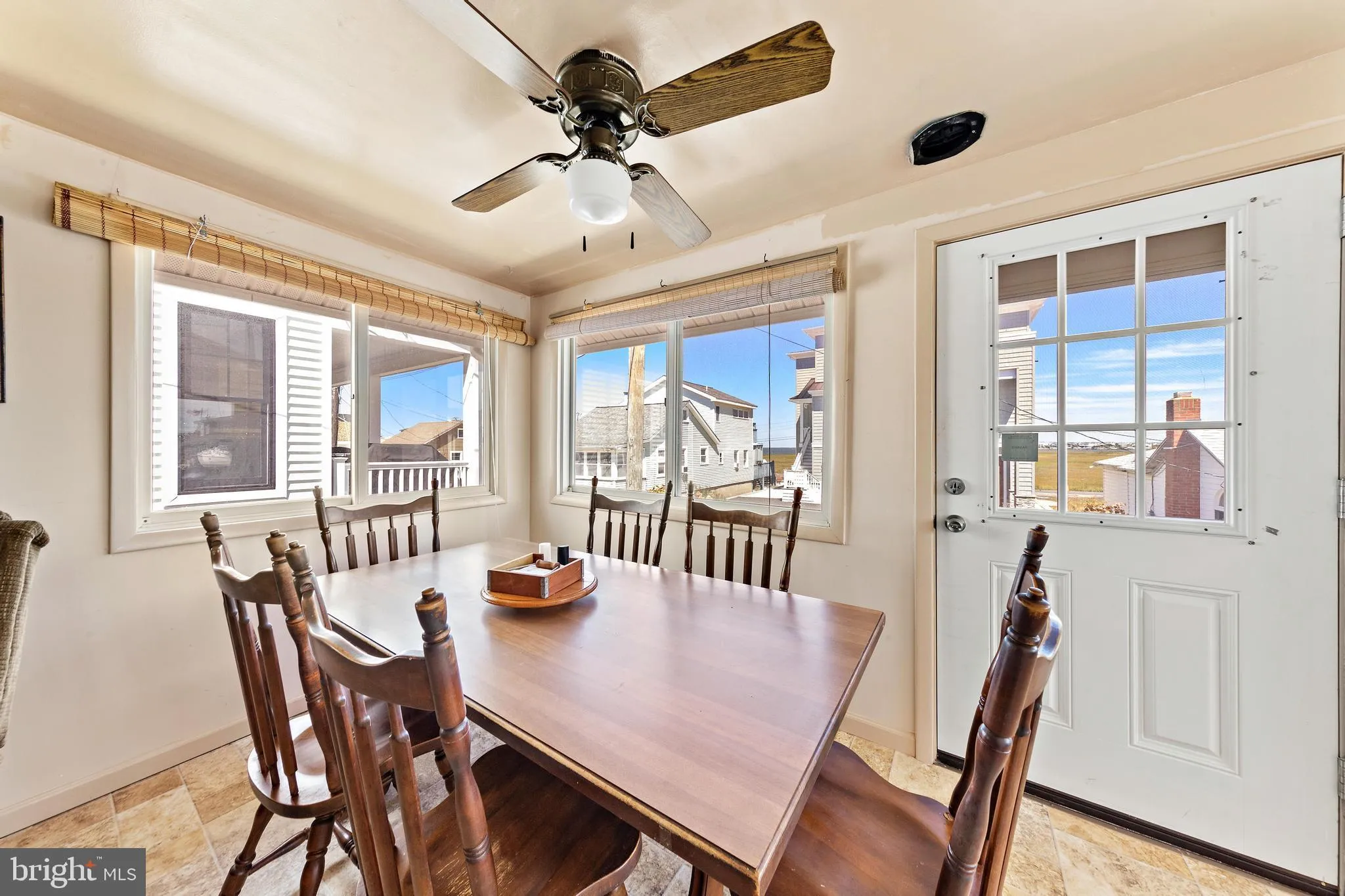 Manahawkin, New Jersey 08050, United States, 3 Bedrooms Bedrooms, ,1 BathroomBathrooms,Residential,Active,210689