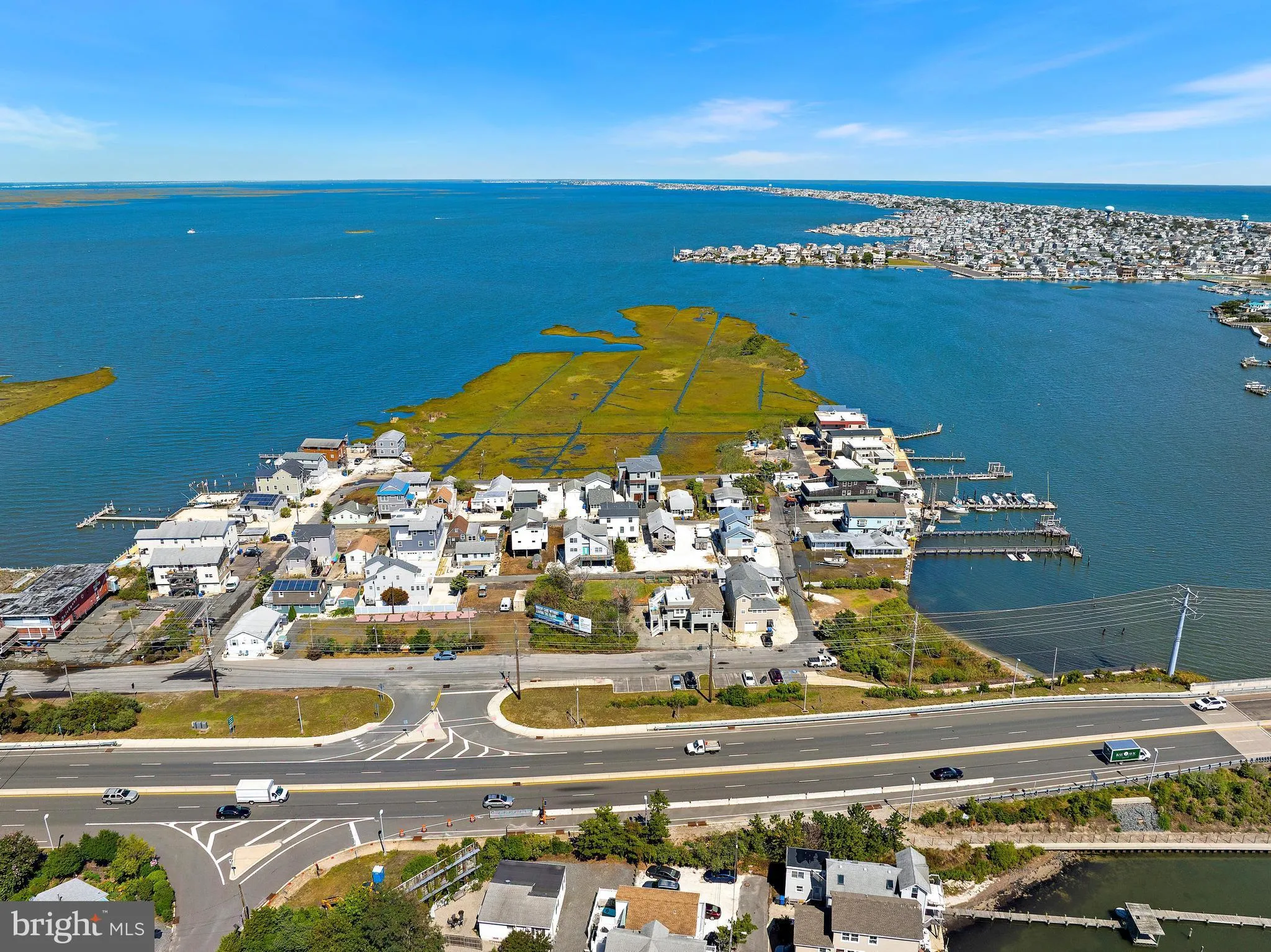 Manahawkin, New Jersey 08050, United States, 3 Bedrooms Bedrooms, ,1 BathroomBathrooms,Residential,Active,210689