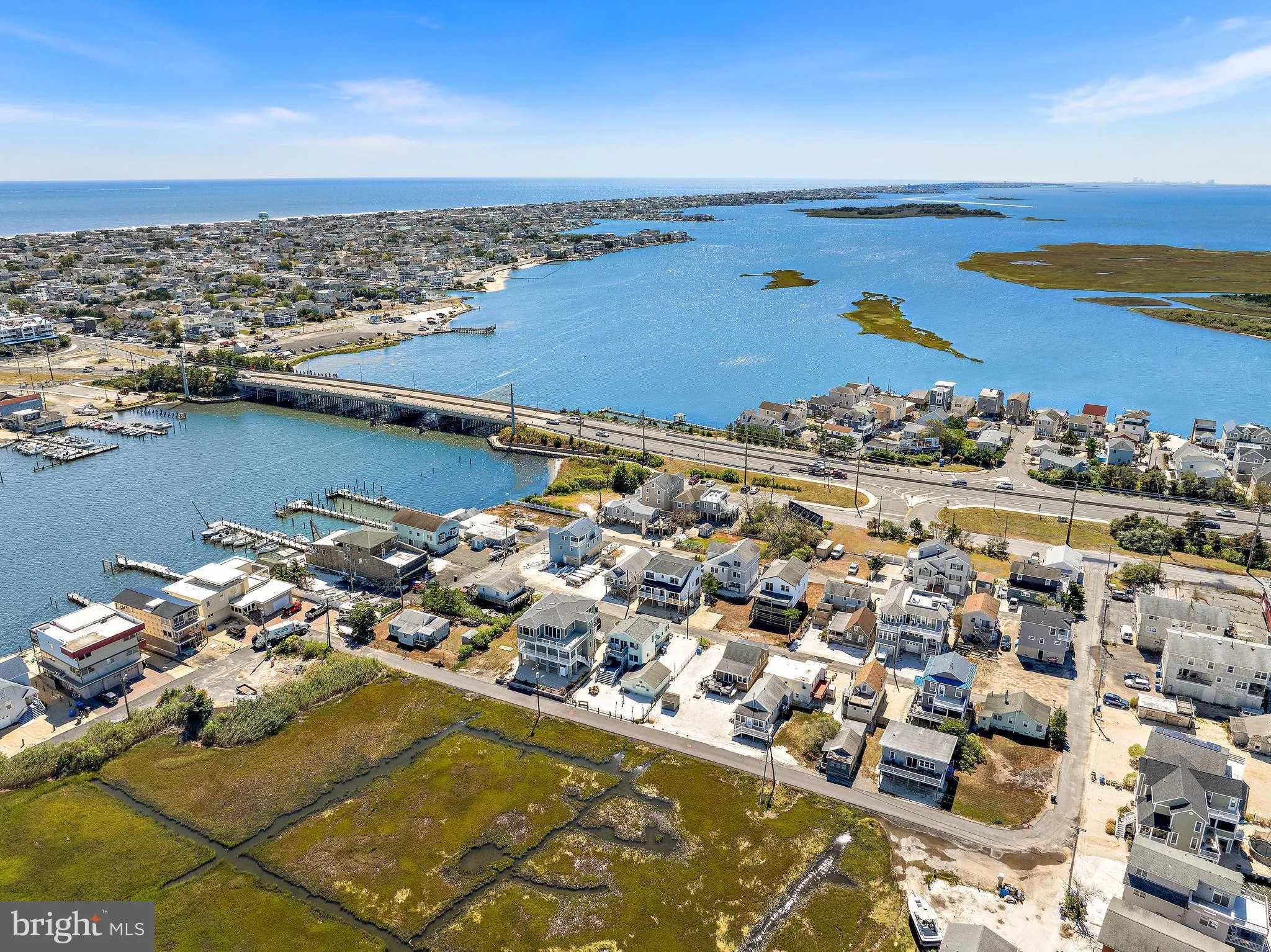 Manahawkin, New Jersey 08050, United States, 3 Bedrooms Bedrooms, ,1 BathroomBathrooms,Residential,Active,210689