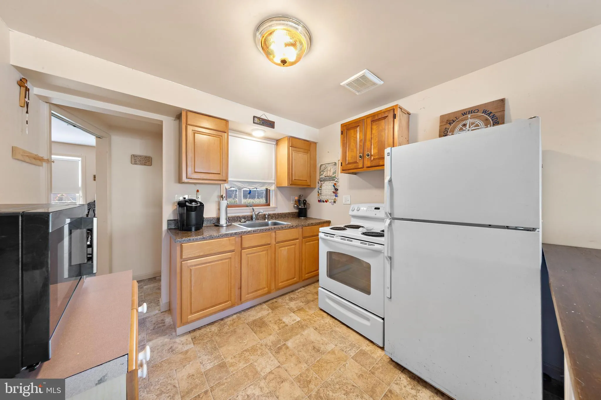 Manahawkin, New Jersey 08050, United States, 3 Bedrooms Bedrooms, ,1 BathroomBathrooms,Residential,Active,210689