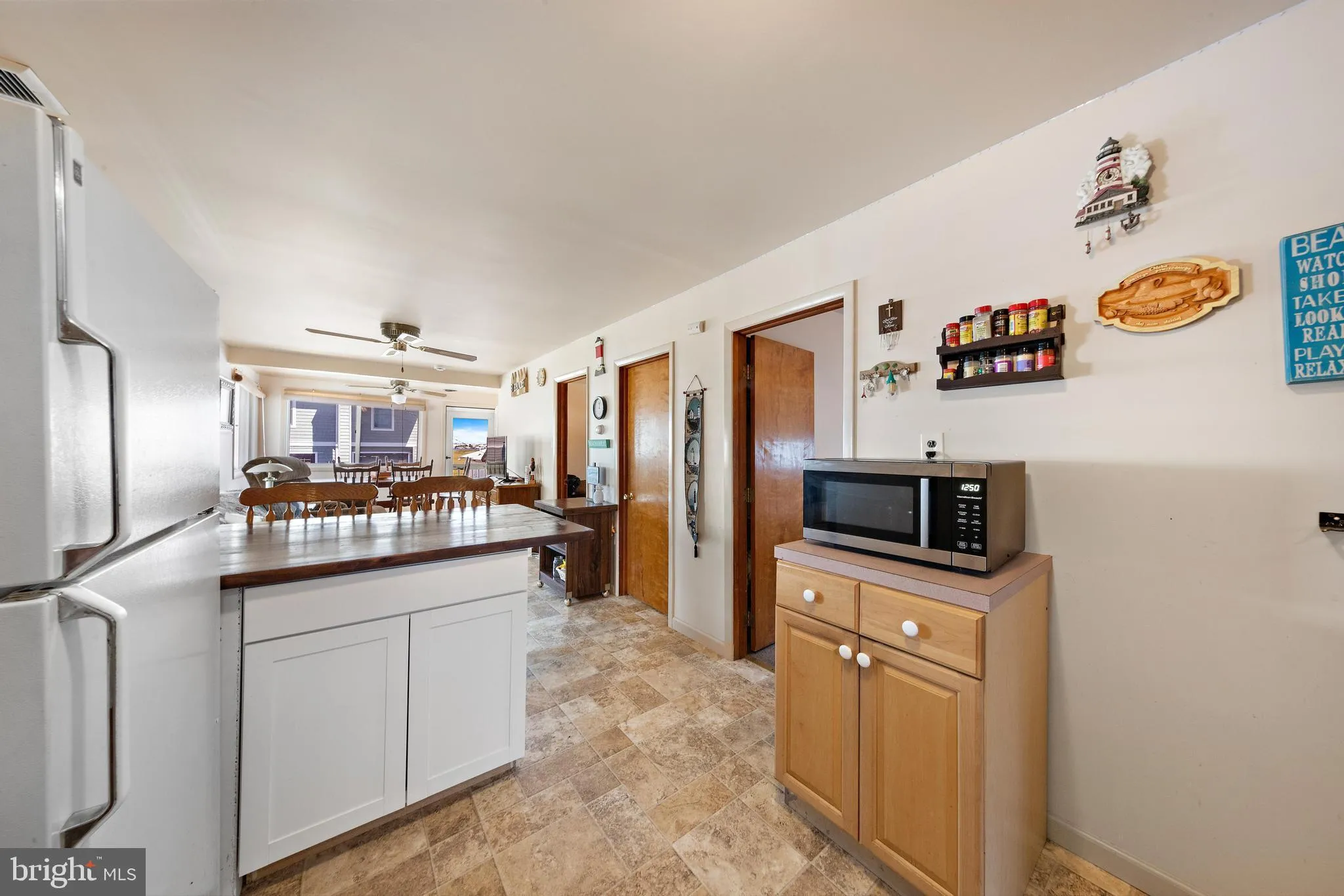 Manahawkin, New Jersey 08050, United States, 3 Bedrooms Bedrooms, ,1 BathroomBathrooms,Residential,Active,210689