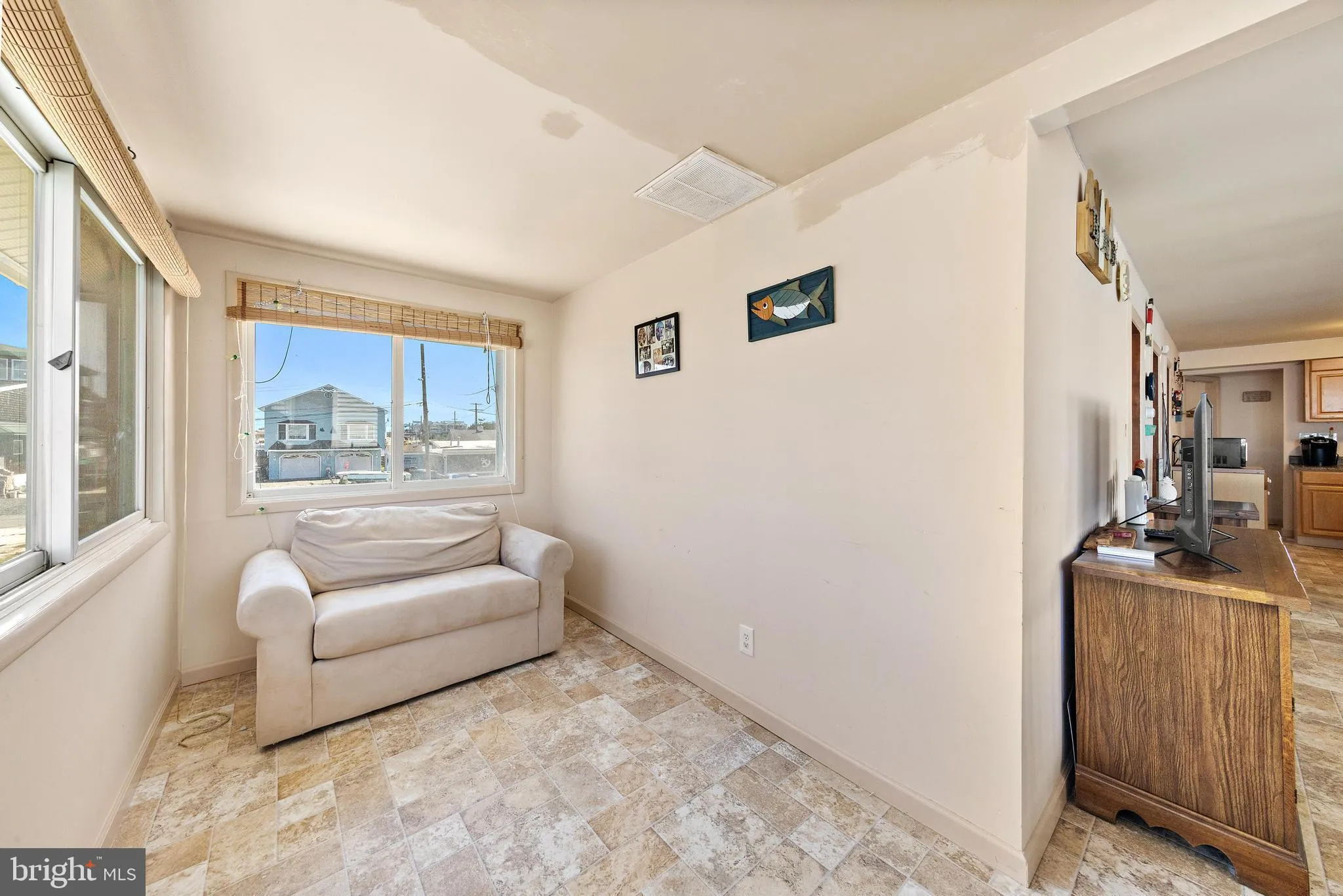 Manahawkin, New Jersey 08050, United States, 3 Bedrooms Bedrooms, ,1 BathroomBathrooms,Residential,Active,210689