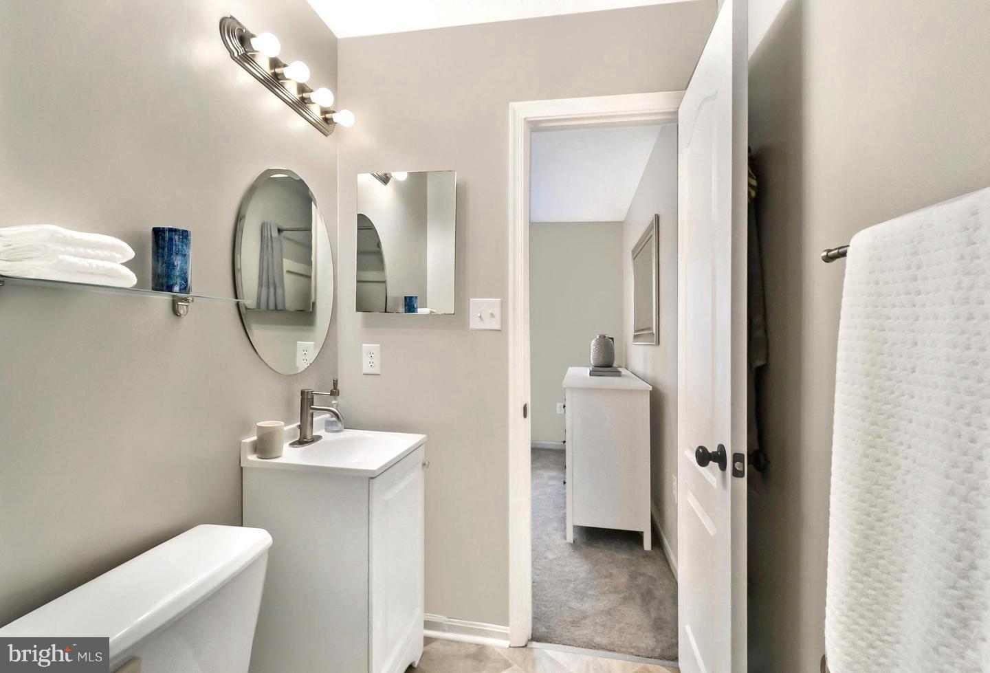 LAUREL GLEN - Residential Lease