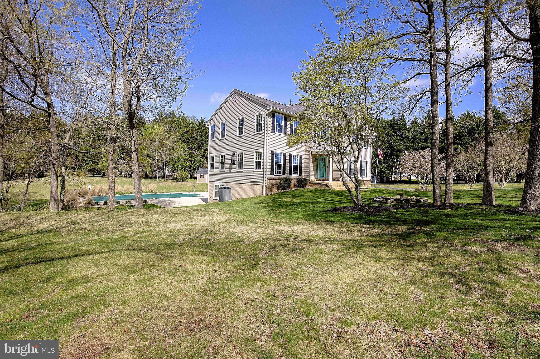 TROTTS POND ESTATES - Residential