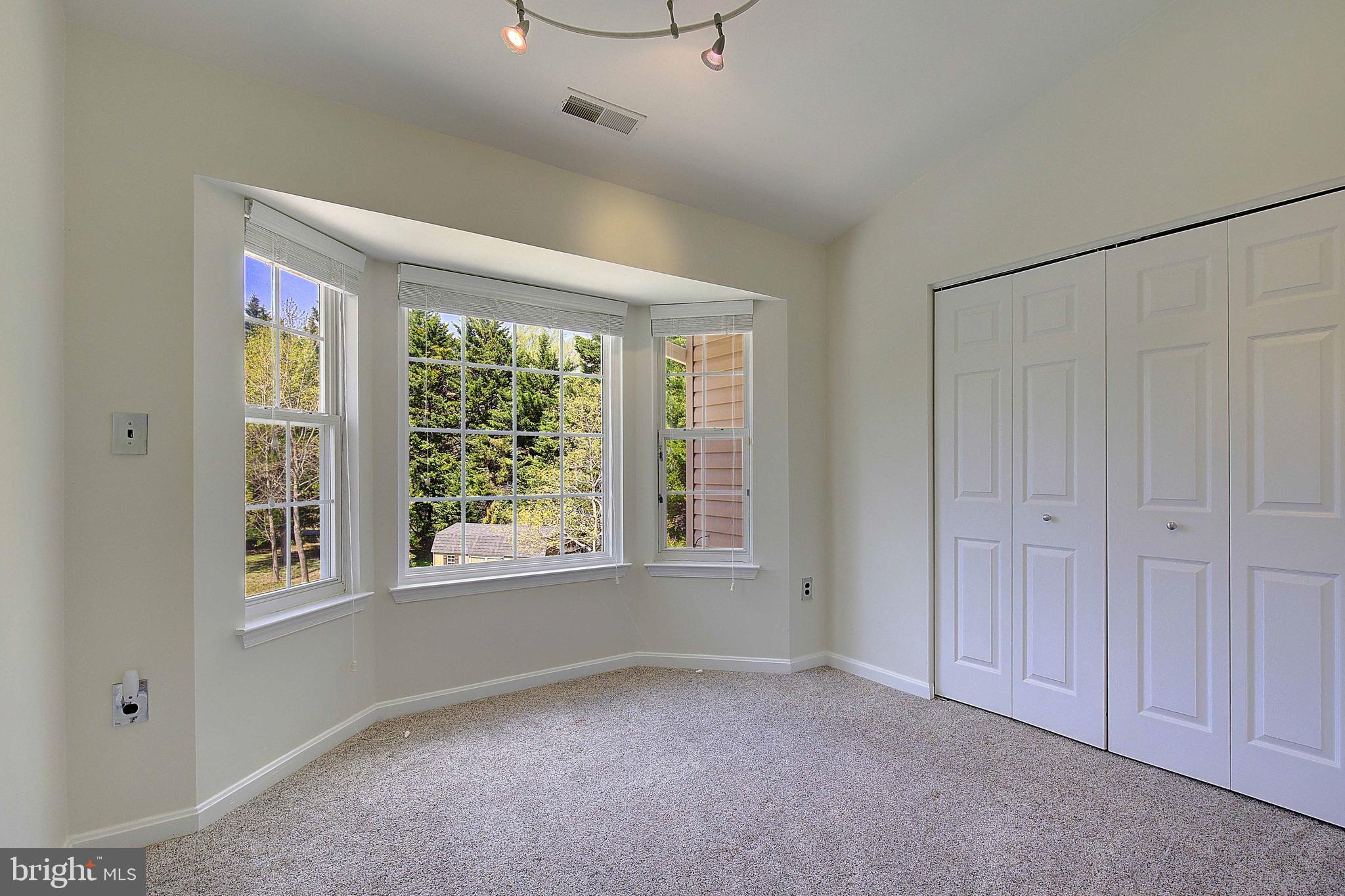 TROTTS POND ESTATES - Residential