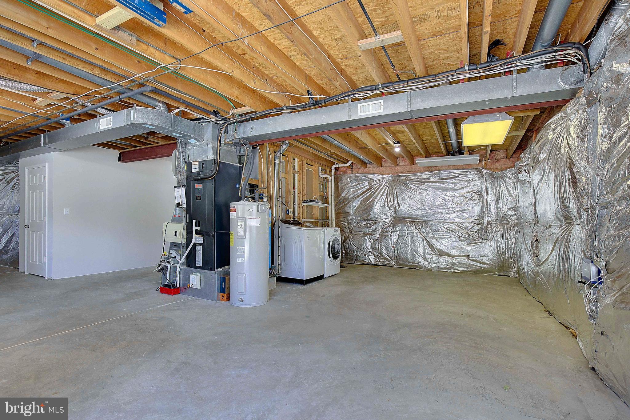 TROTTS POND ESTATES - Residential