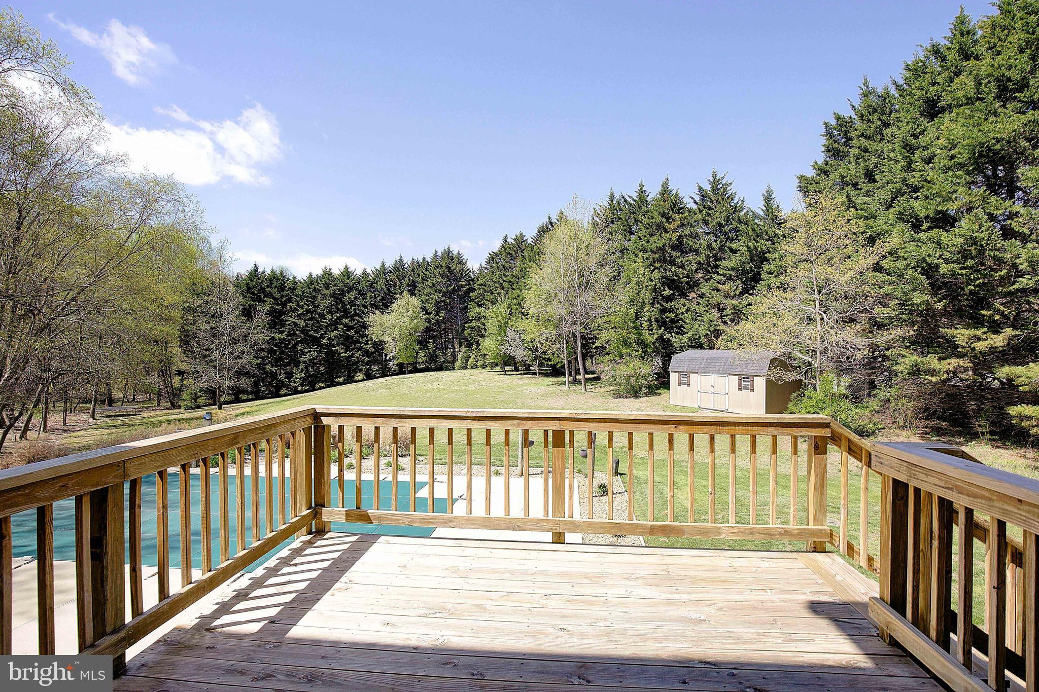 TROTTS POND ESTATES - Residential