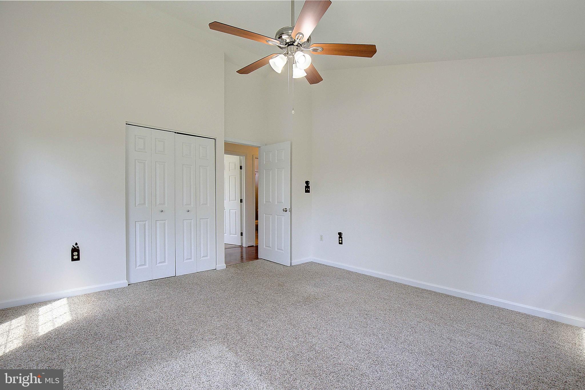 TROTTS POND ESTATES - Residential