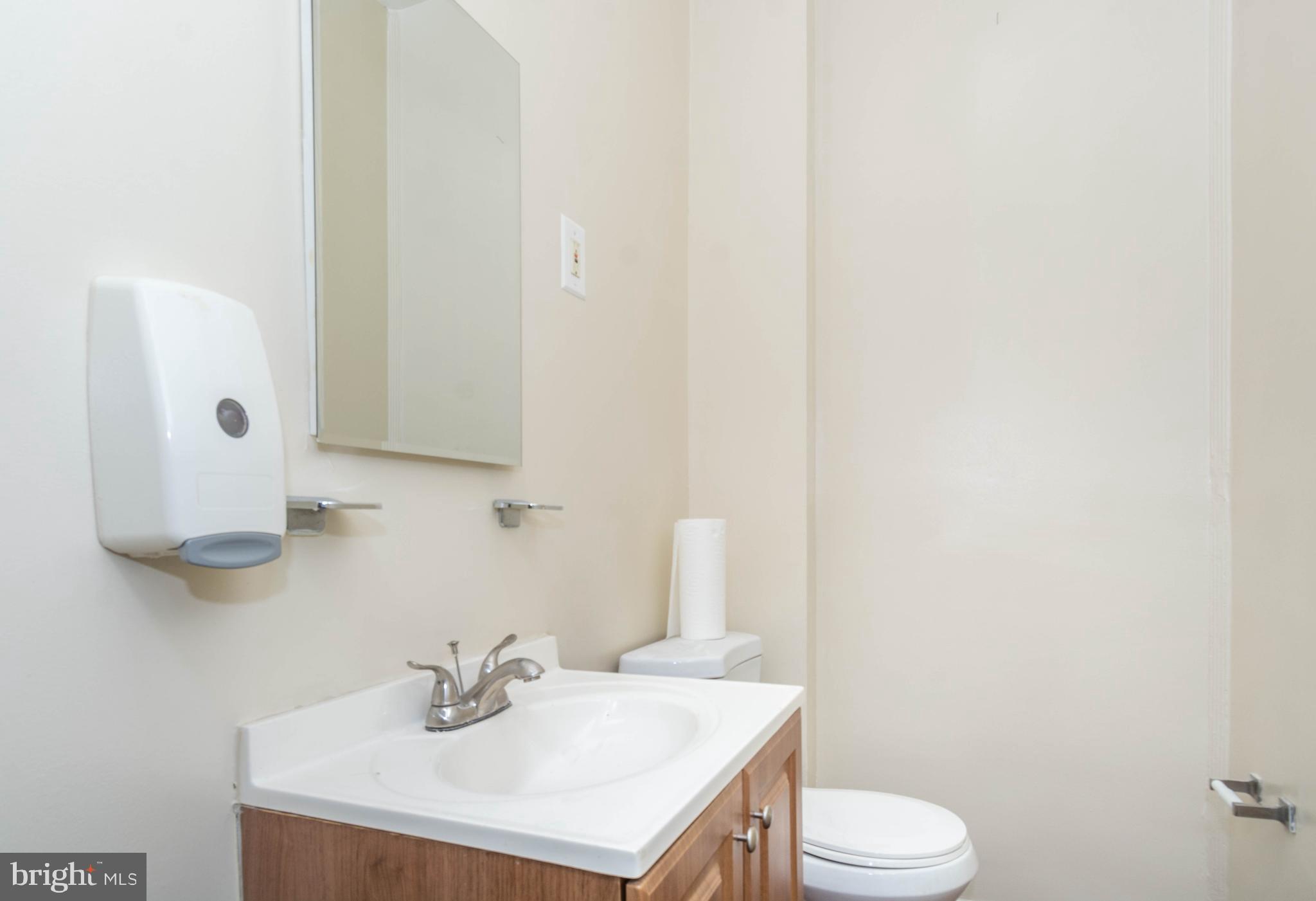 UPTON - Residential Lease