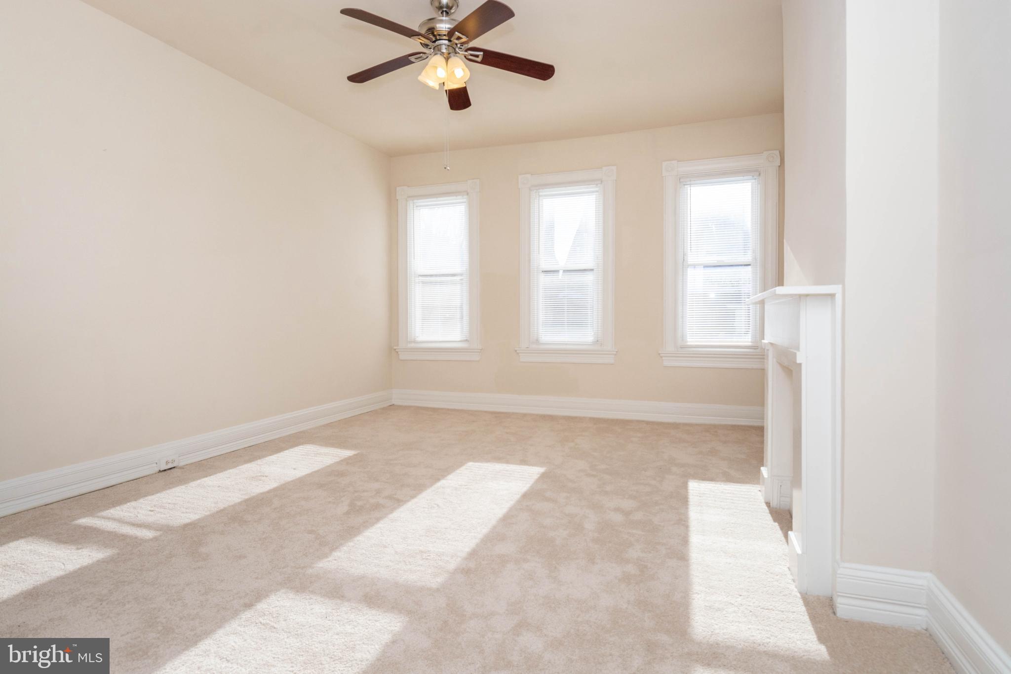 UPTON - Residential Lease