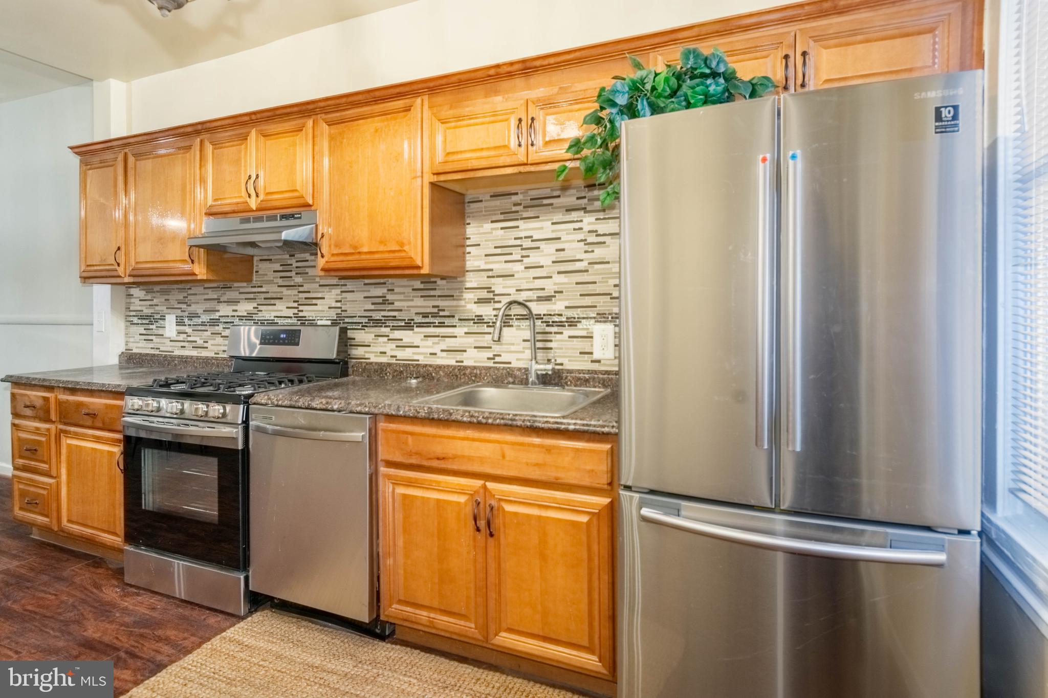 UPTON - Residential Lease