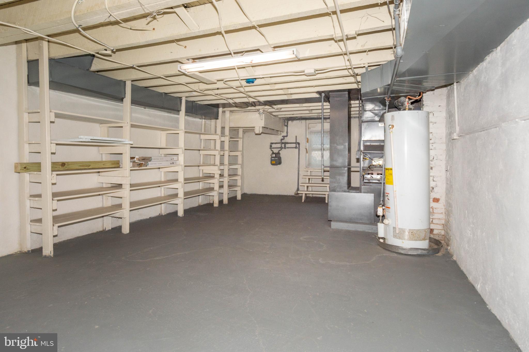 UPTON - Residential Lease