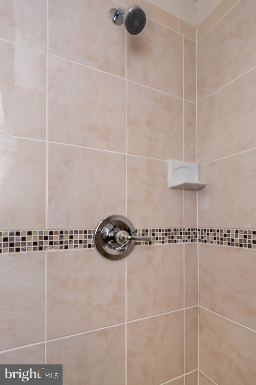 UPTON - Residential Lease